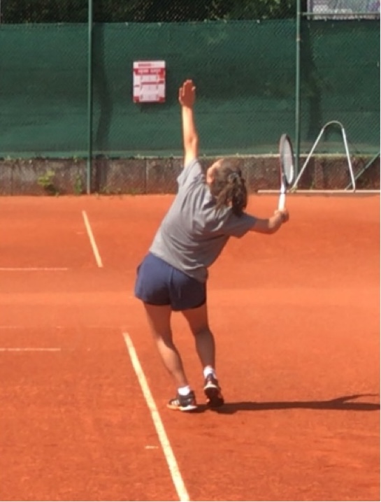 Magdalena Jukic auf dem Tennisplatz